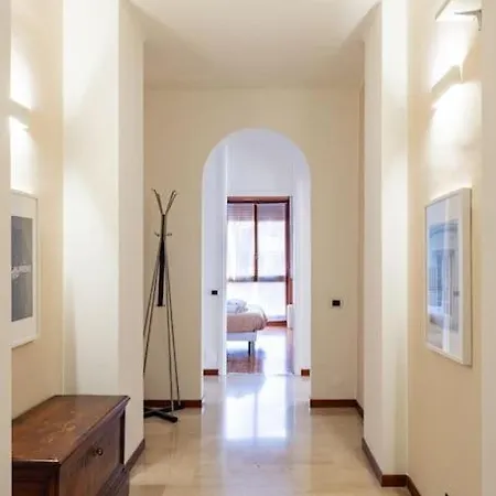 Elegant 100sqm Apartamento Milán